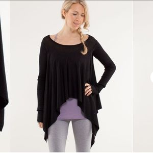 Lululemon - Enlightened Pullover